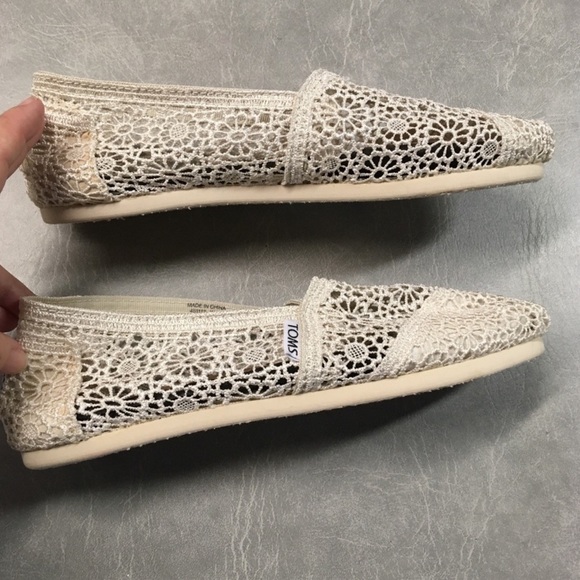 Toms Natural/Ecru Crochet Flats 8.5 - Picture 8 of 9
